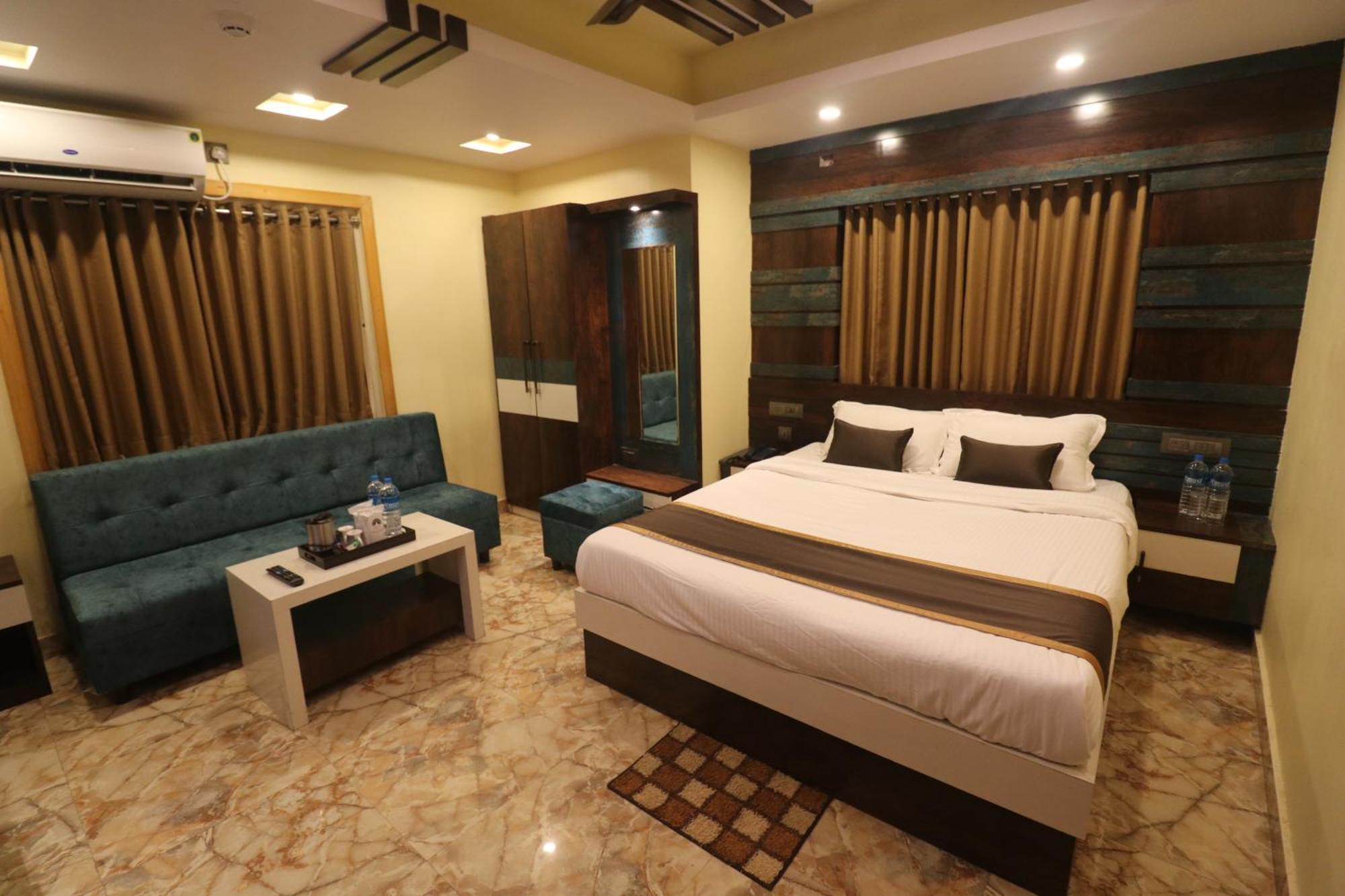 Mohar Residency Hotel Calcutta Eksteriør billede