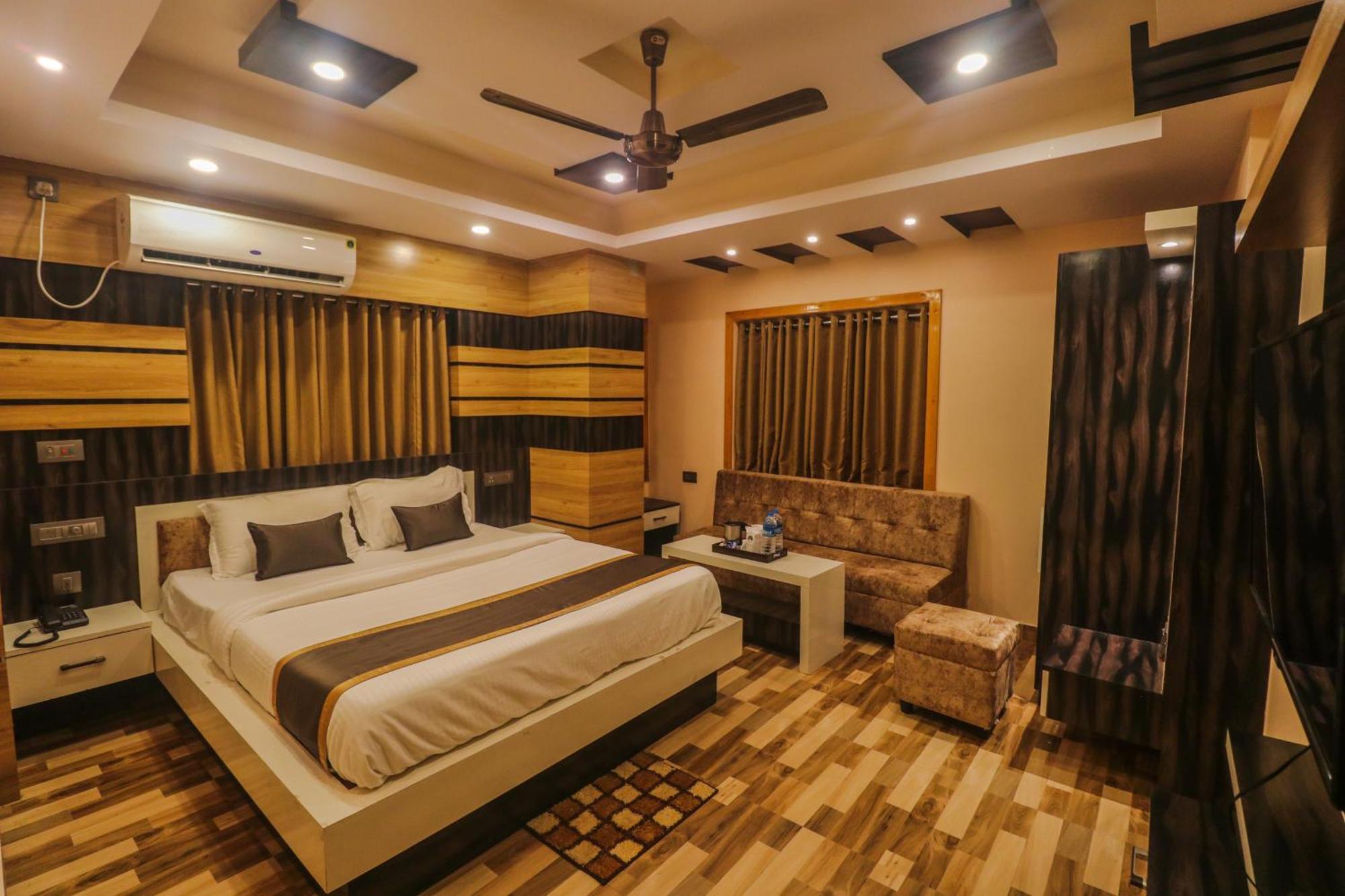 Mohar Residency Hotel Calcutta Eksteriør billede
